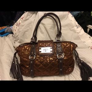 Hand bag